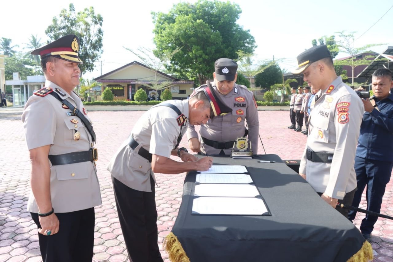 Polres Aceh Timur Gelar Sertijab Wakapolres, Kabag Ops, Kasat Intel, Hingga Kapolsek