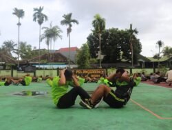 Letkol Armen dan Wakil Bupati Klungkung Tanam Kelapa Genjah