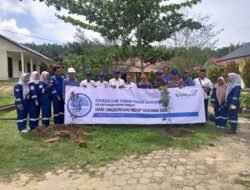 Medco E&P Gelar Penanaman pohon Unggulan Dan Diskusi Di SMA 1 Indra Makmur