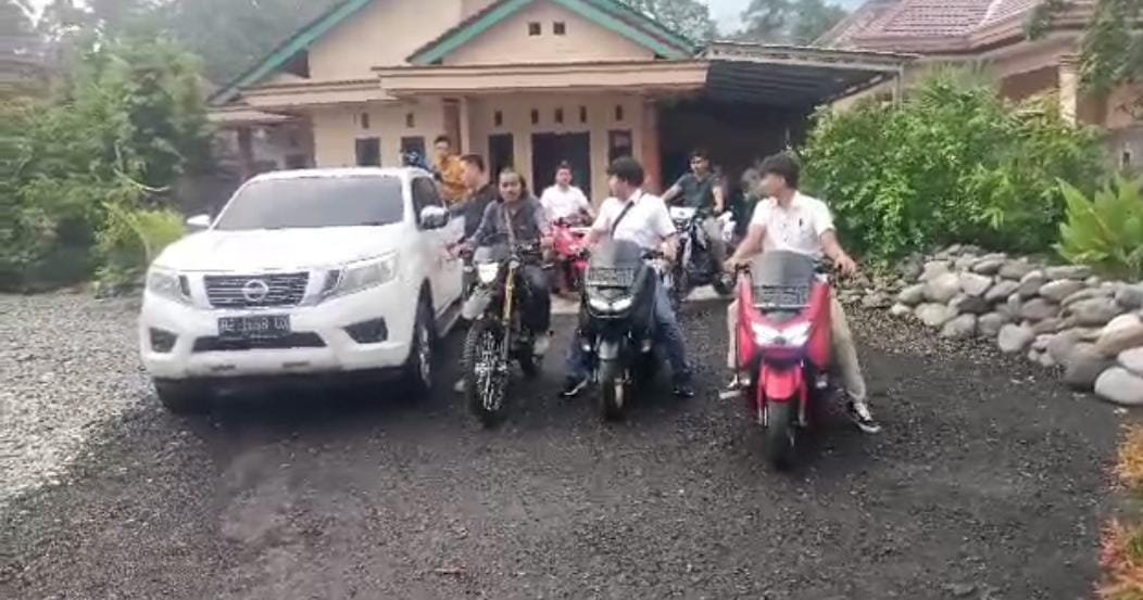 Tekab 308 Presisi Jual Beli R2 Tidak Lengkap Surat