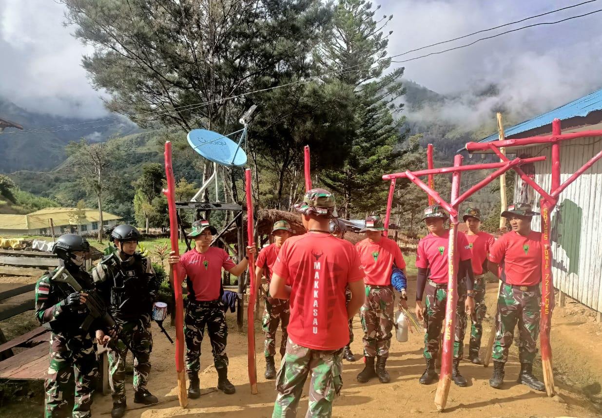 Satgas Yonif 721/Makkasau Terapkan Pola Hidup Bersih dan Sehat