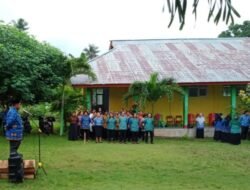 Camat Bacan Timur Tengah, Pimpin Upacara Gerakan Disiplin ASN