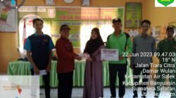 Realisasikan BLT Dana Desa Tahap II Kepada 25 KPM, Pemerintah Desa Damar Wulan Berharap Bisa Digunakan Sebaik- baiknya
