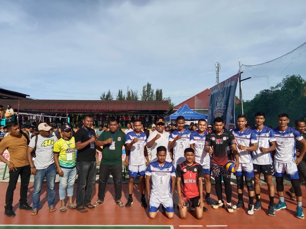 Akhirnya Ketua PBVSI Aceh Singkil Dan Ketua PBVSI Aceh timur Menang Telak 3,0 Piala Kapolres Cup II