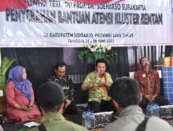 Wabup Sidoarjo Serahkan Bantuan ATENSI kepada 235 Orang Penderita HIV/AIDS