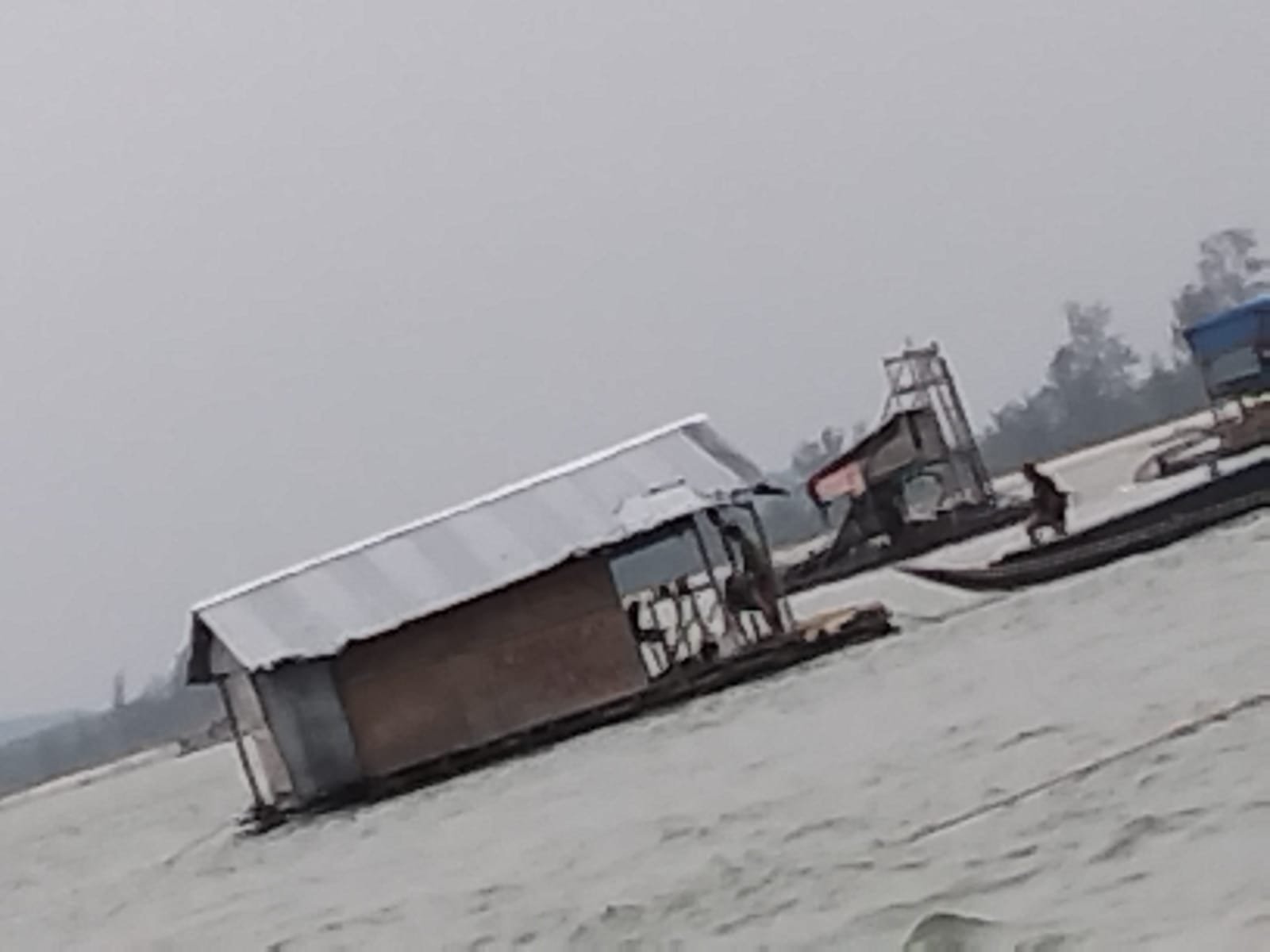 Tambang Timah Dilaut Mengkubung Kebal Dengan Namanya Hukum