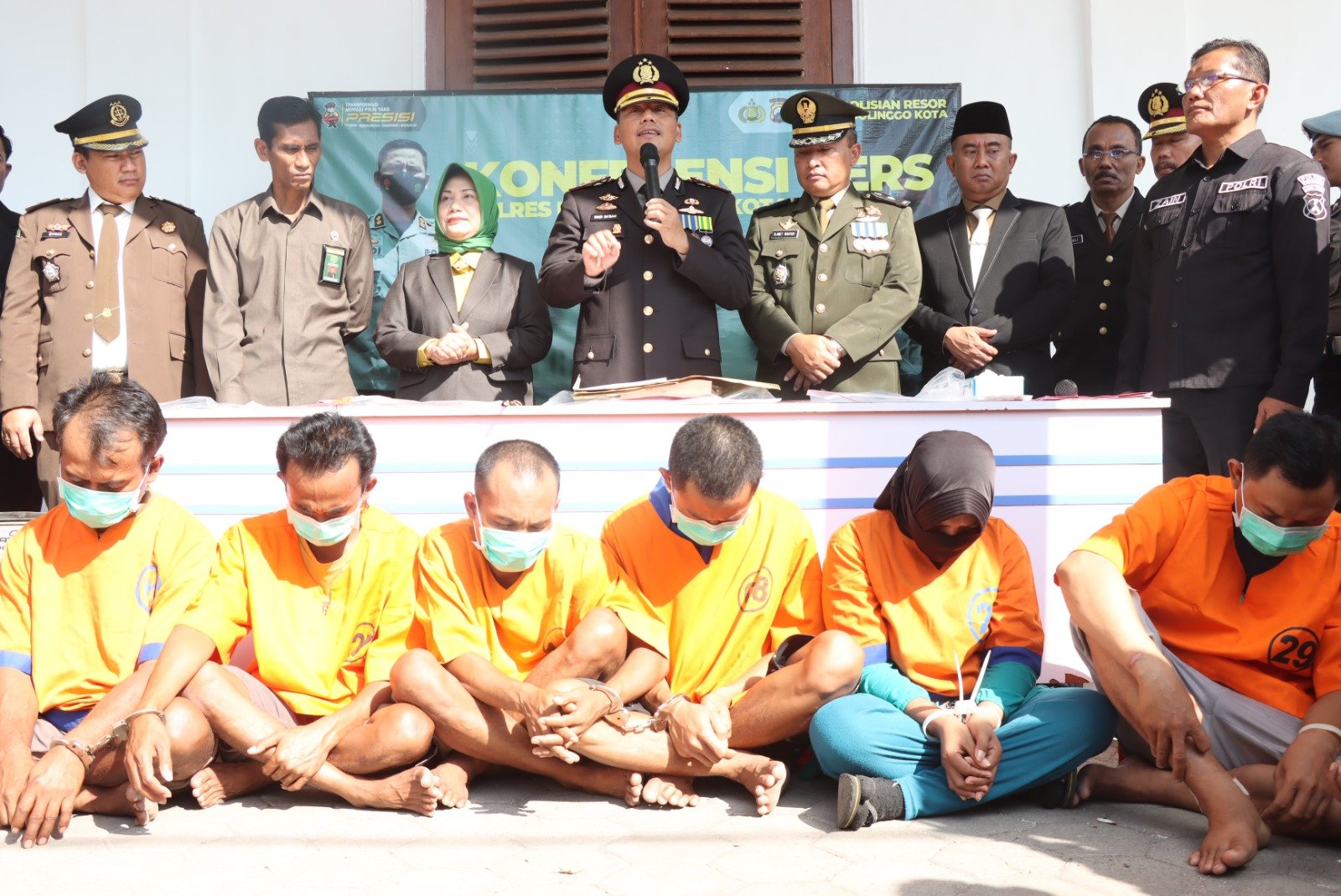 Polres Probolinggo Kota Berhasil Amankan Pasutri Tersangka Curanmor di 20 TKP