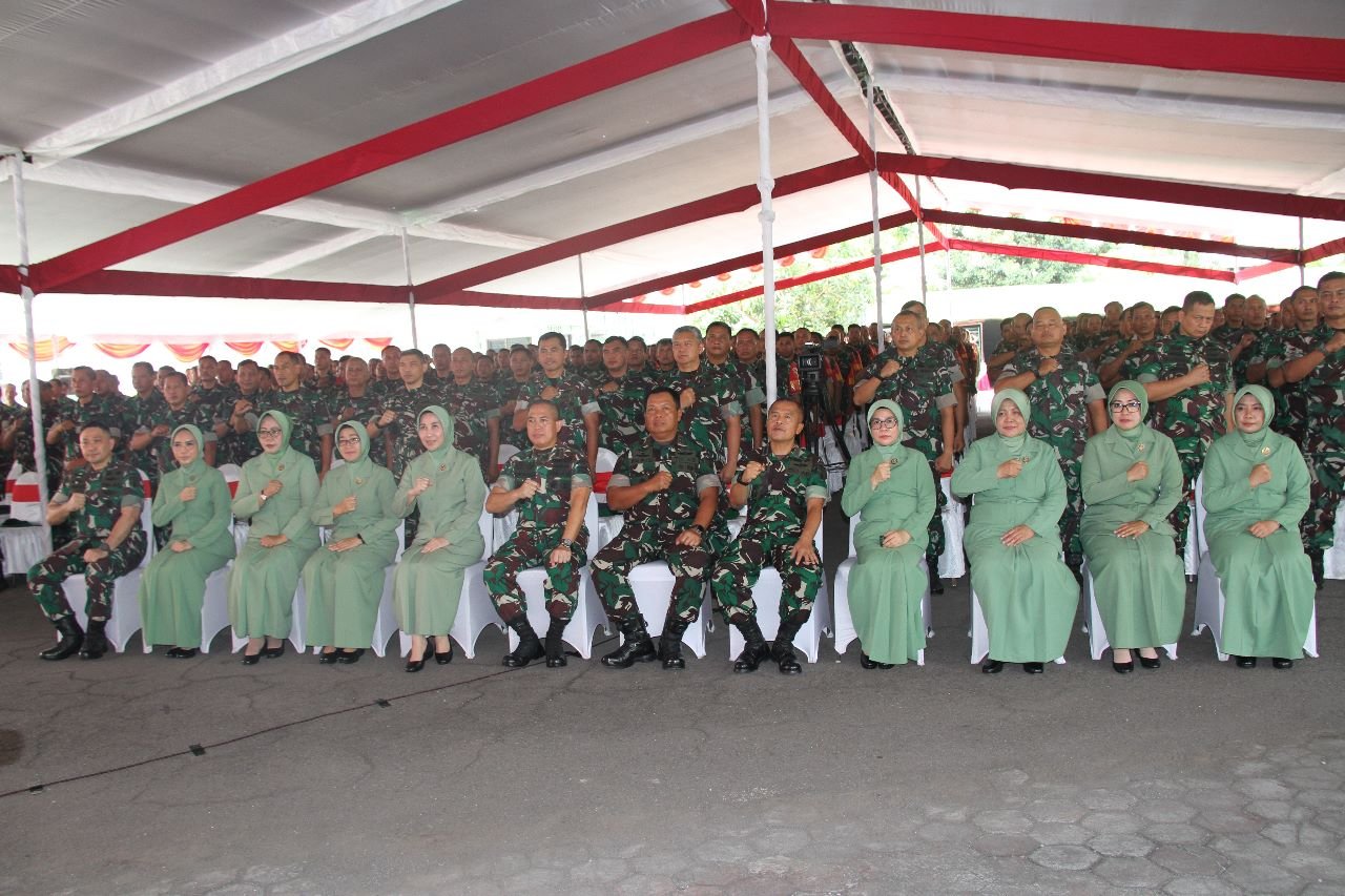 Dandim Mojokerto Bersama Forkopimda Dampingi Danrem 082/CPYJ Sambut Kunjungan Pangdam V/Brawijaya