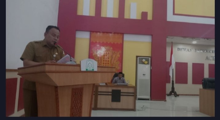 Rapat Paripurna III Dengan Agenda Penyampaian Pendapat Akhir Fraksi Terhadap Laporan Pertanggung jawaban Pelaksanaan APBK Atim Tahun 2022