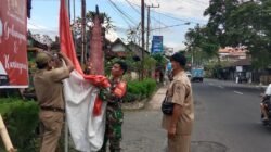 Babinsa Banjarangkan Sulap Jalan Desa Bernuansa Patriotisme dan Nasionalisme