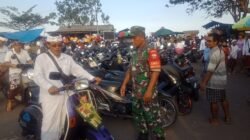 Serma Yudi Kawal Perayaan Galungan di Pantai Kusamba