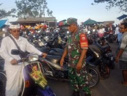 Serma Yudi Kawal Perayaan Galungan di Pantai Kusamba