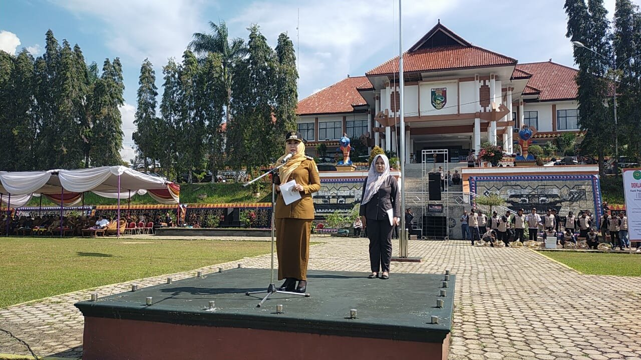 FORKOPIMDA Tanggamus Tanda Tanganni  Deklarasi Netralitas ASN Pemilu Tahun 2024