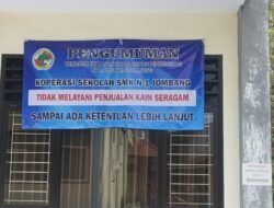 Kepala SMKN 1 Jombang Tegaskan Berita Jual Beli Seragam Tidak Benar