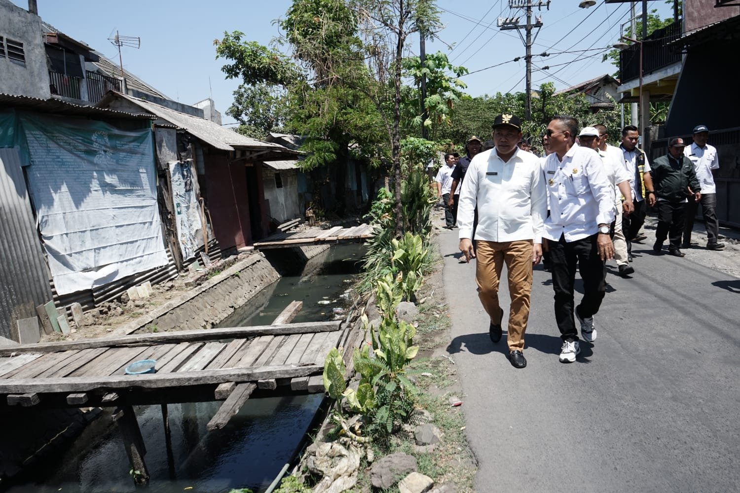 Sidak Wabup Subandi minta Sungai di Delta Sari Waru Segera Dinormalisasi