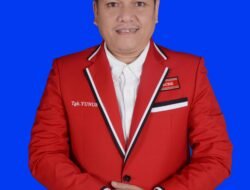 Tgk.Muhammad Yunus Memberi Tousiah di Acara Pengukuhan Dan Syukuran Ikatan Pemuda Pelajar Aceh Timur Yang Ke 61di Banda Aceh