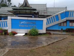 Ya..Ampun.!! Baru Seumur Jagung Proyek Pembangunan Kantor Camat Taman Rajo Sudah Ambruk Berantakan