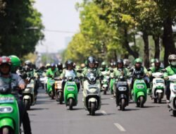 Konsisten Dukung Pertumbuhan Ekosistem Kendaraan Listrik, Bersama Pemprov Jawa Timur PLN Kembali Cetak Rekor MURI