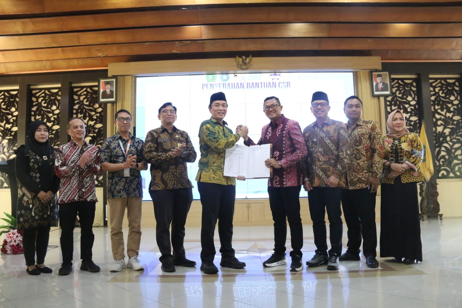 10 Nominasi Peserta Lomba Menerima Bantuan CSR 35 Galon Cat dan Uang Tunai Rp 20 Juta