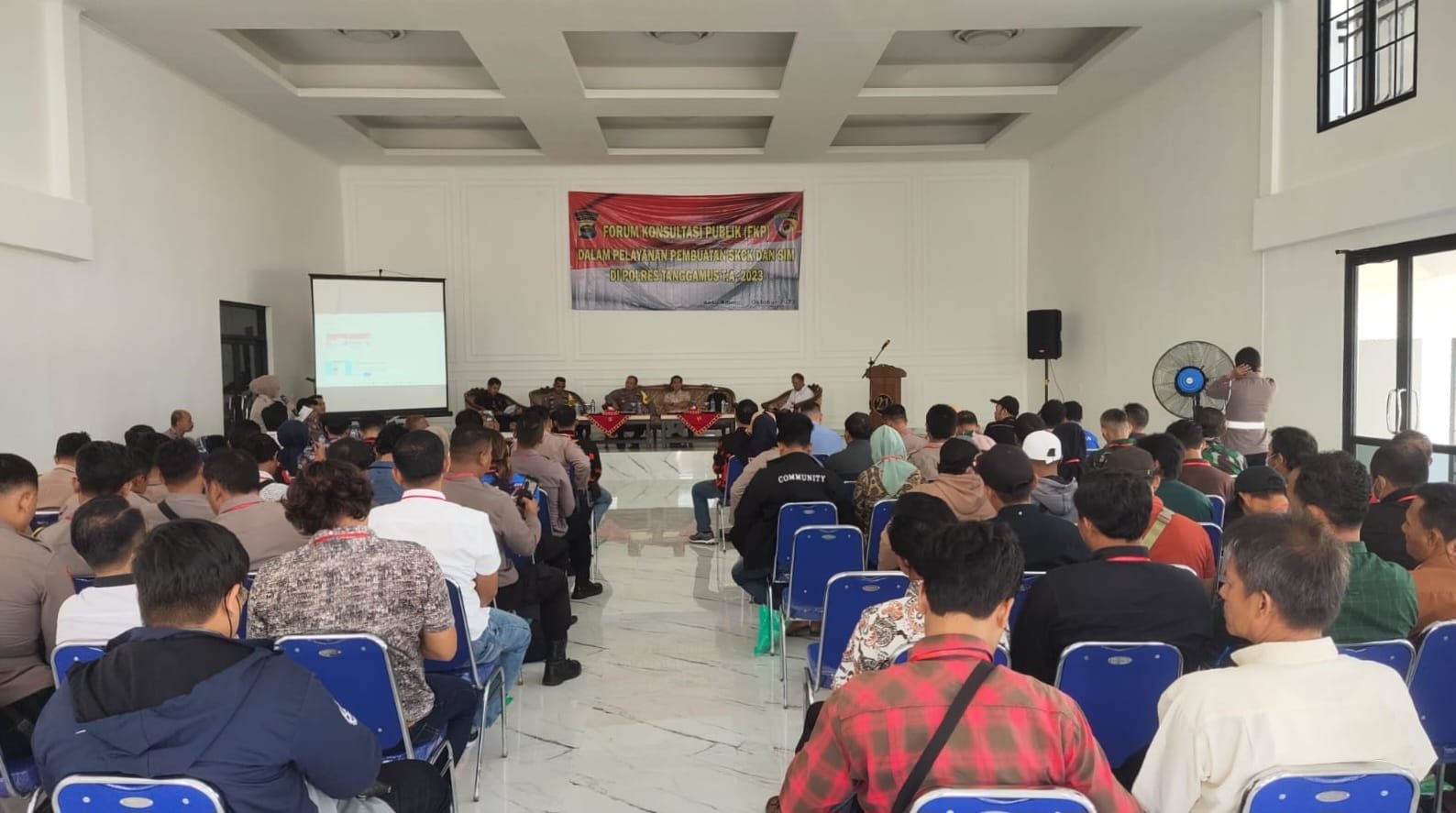 Perdana, Polres Tanggamus Gelar Forum Konsultasi Publik Pelayanan SKCK dan SIM Tahun 2023