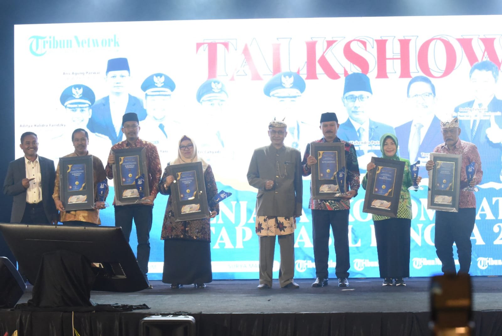 Pemkab Sidoarjo Raih Penghargaan Tingkat Pemulihan dan Pertumbuhan Ekonomi Terbaik