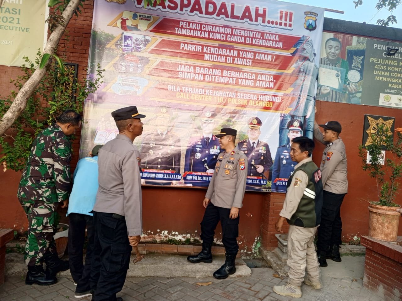 Kapolsek Dlanggu Pasang Himbauan Kamtibmas di Wisata Desa