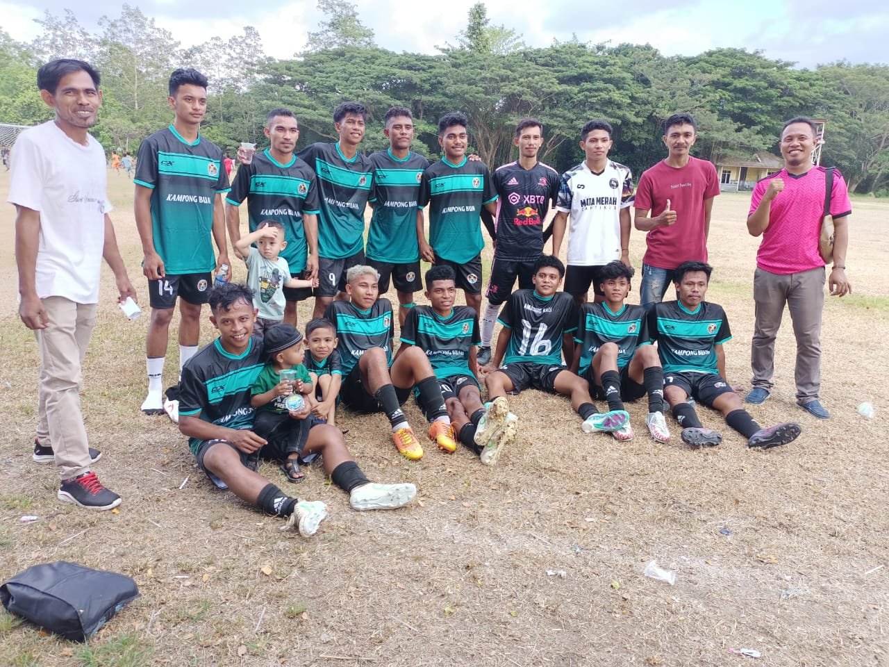 Pemdes Amasing Kali Bantai Pemdes Kukupang Dengan Skor 2 - 0