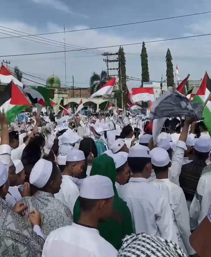 Aksi Solidaritas Peduli Palestina Ribuan Masyarakat Batanghari Turun Kejalan