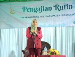 Ning Sasha Ajak Jamaah Pengajian Rutin TP PKK Membangun Keluarga Sakinah