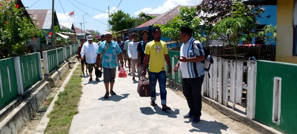Calon Anggota DPRD Provinsi Maluku Utara Hi Muhammad Ismail Berkunjung di Dua Kecamatan Halmahera Selatan