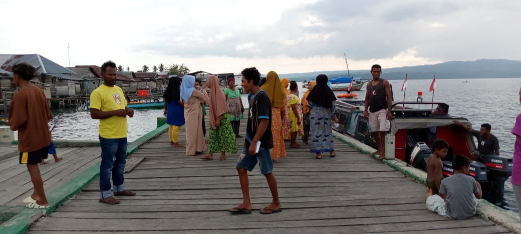 Calon Anggota DPRD Provinsi Maluku Utara Hi Muhammad Ismail Berkunjung di Dua Kecamatan Halmahera Selatan