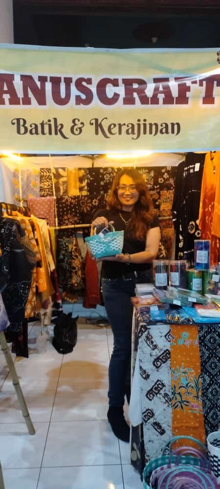 Tas Anyaman Kerajinan Dari Sidoarjo, Yang di Minati Oleh Pengunjung