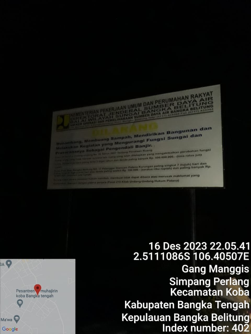 Aktivitas tambang timah di malam hari di bawah jembatan Nibung Koba tanpa ada tindakan tegas dari aph