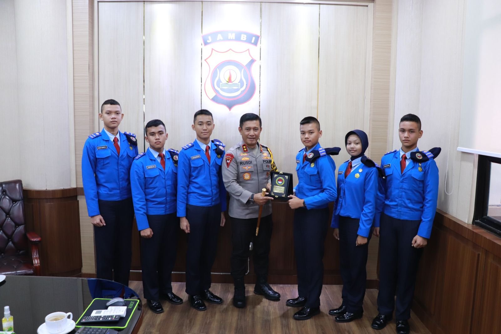 Kapolda Jambi Irjen Pol Rusdi Hartono Terima Silaturahmi Perwakilan Siswa SMA Taruna Nusantara Magelang