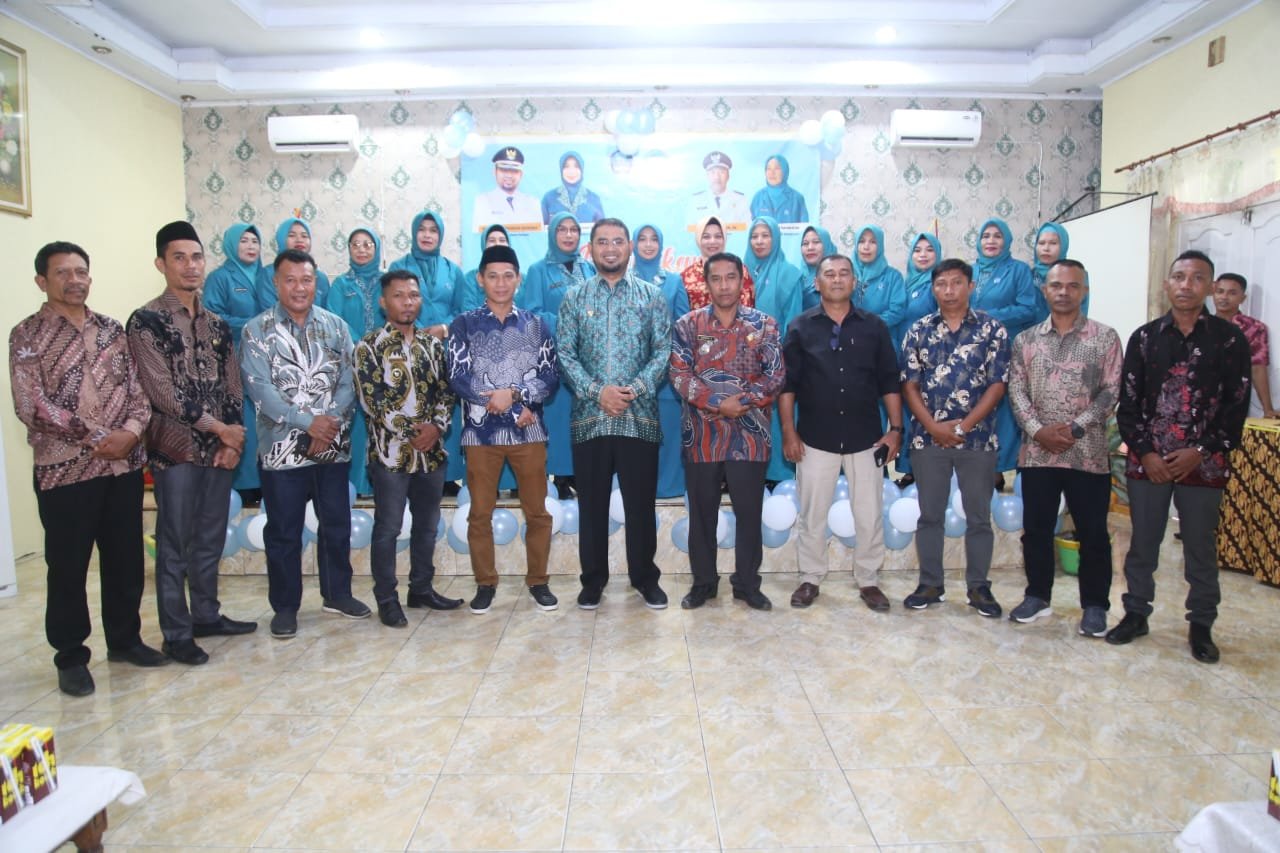 Nasrudin Hasan Camat Bacan Selatan Hadiri Pelantikan Bintek TP-PKK Se-Kecamatan Bacan Selatan
