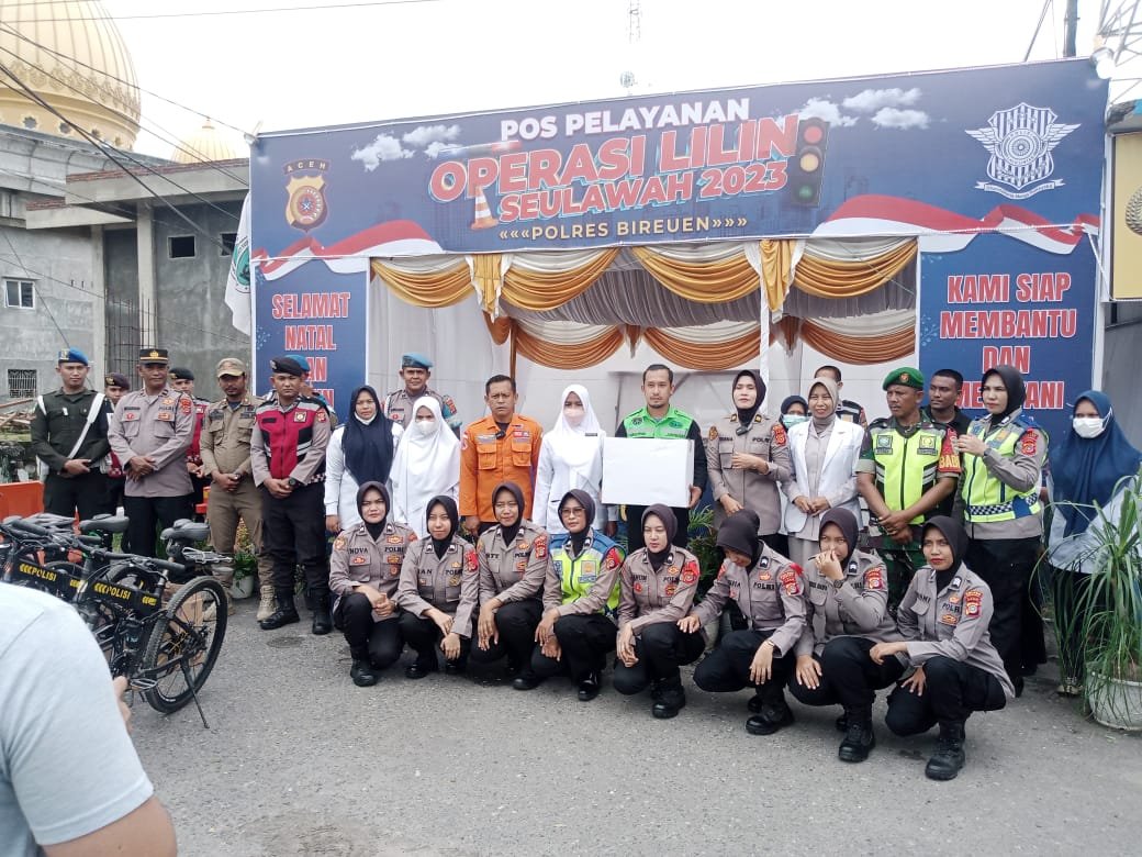 Melaksanakan Bakti Sosial Dan Kegiatan Patroli Di Pos Pelayanan OPS Lilin Seulawah 2023