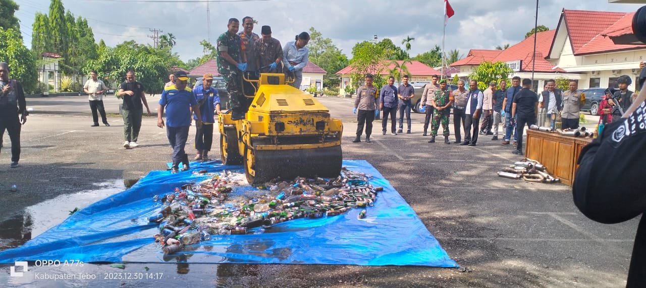 Pemusnahan Barang Bukti Hasil Ops Pekat 2023 dan Giat KRYD Polres Tebo