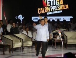 Prabowo di Debat Ketiga: Ada yang Asal Bicara Tanpa Data, Ambisi Menggebu