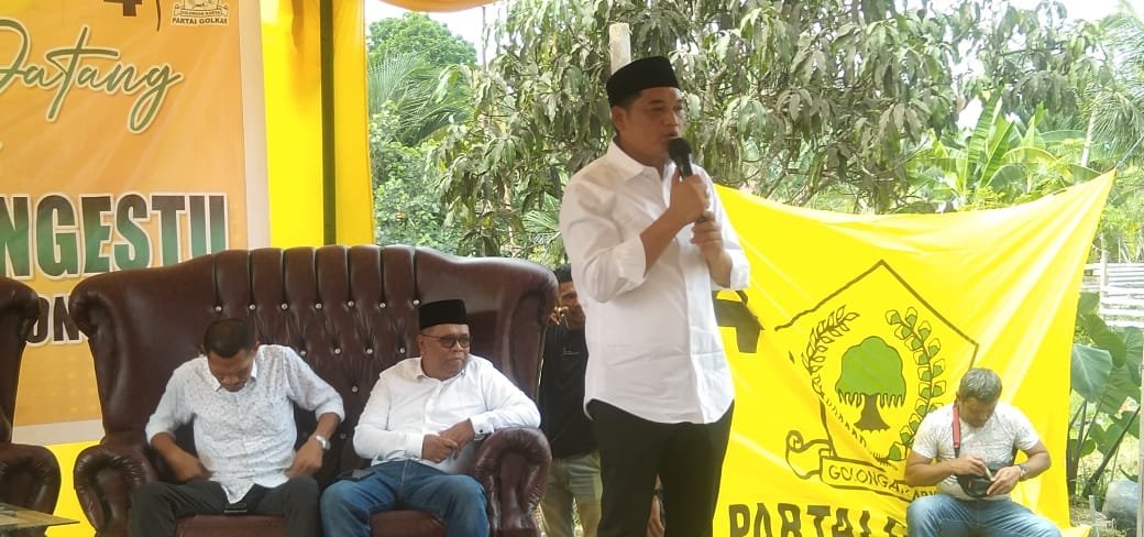 Caleg DPR RI Dari Partai Golkar ILham Pangestu Bersama Calon Legeslatif DPRA Dan DPRK Aceh Timur Silaturahmi Dengan Tim Serta Santunan Anak Yatim