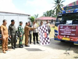 Pj. Bupati bersama Kapolres Aceh Timur Lepas Pendistribusian Logistik Pemilu 2024