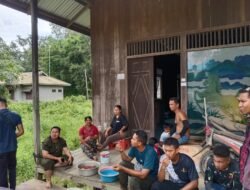 Satgas Makin Akrab Dengan Warga di Kampung Kelian