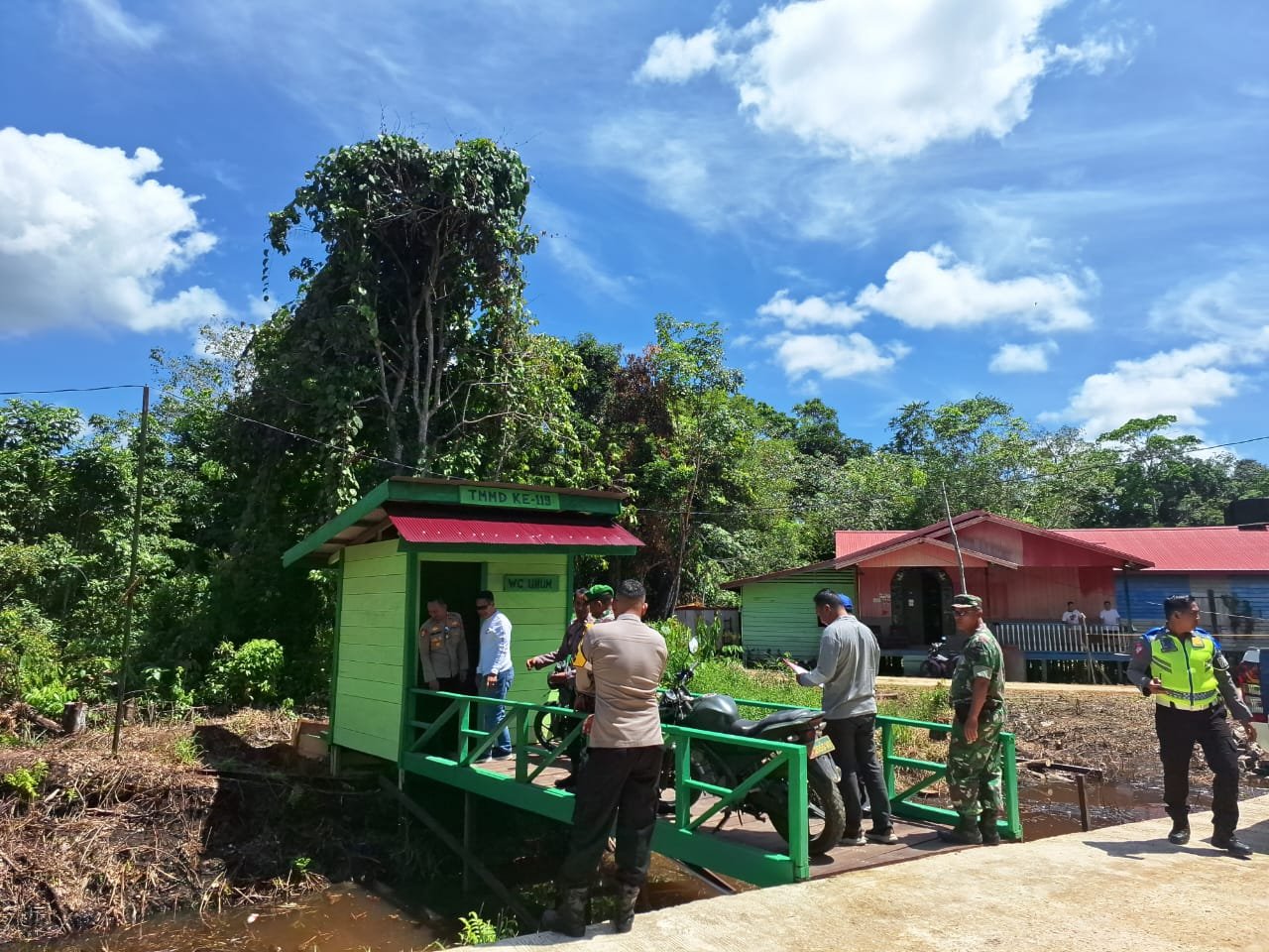 Persiapan Jelang Penutupan TMMD Kabagops Polres Kubar Tinjau Lokasi TMMD.