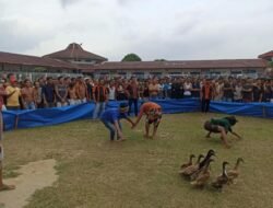 Kalapas Kelas II A Pitra Jaya Saragih :Lomba Nangkap Bebek Menekan Tingkat Stres, Menunggu Buka Puasa