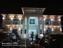 Hotman Paris Berkata : Usut Tuntas Kasus Meninggalnya Anak di Ponpes Raudhatul Mujawwidin Jambi, APH Terkesan Bungkam !!!