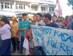 Kehadiran Jokowi Dimedan Disambut Aksi Demo Damai Masyarakat Pancur Batu, Minta Jokowi Bantu Edi Suranta Gurusinga, Terduga Di Kriminalisasi Brimob Dan Kasat Reskrim Medan