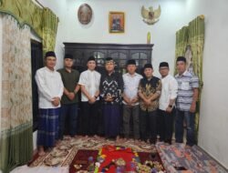 Kasat Reskrim Dan Kasi Pidsus Kejari Tanggamus Anjau Silau Ke Kediaman WK Panglima Penggitokh Alam Tanggamus Mirza YB
