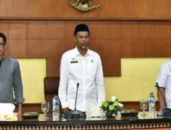 Sekda M. Azan Hadiri Penyerahan Petunjuk Teknis Lomba kepala Desa Tangguh Tahun 2024