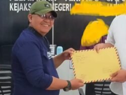 Hamdi Zakaria, A.Md Kepala Kantor Bersama Media dan Lembaga Meeting Anggota Dalam Dugaan Korupsi Dana Desa