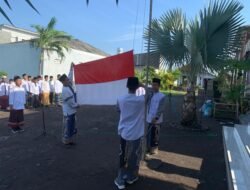 Upacara Peringatan Hari Santri Nasional Tahun 2024 di Ponpes Khomsani Nur
