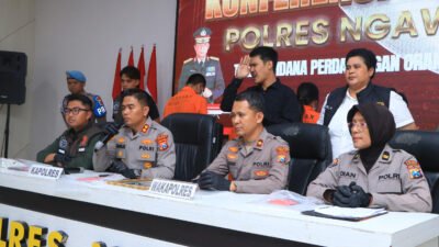 Polres Ngawi Berhasil Ungkap Kasus TPPO Dalih Adopsi 4 Tersangka Diamankan